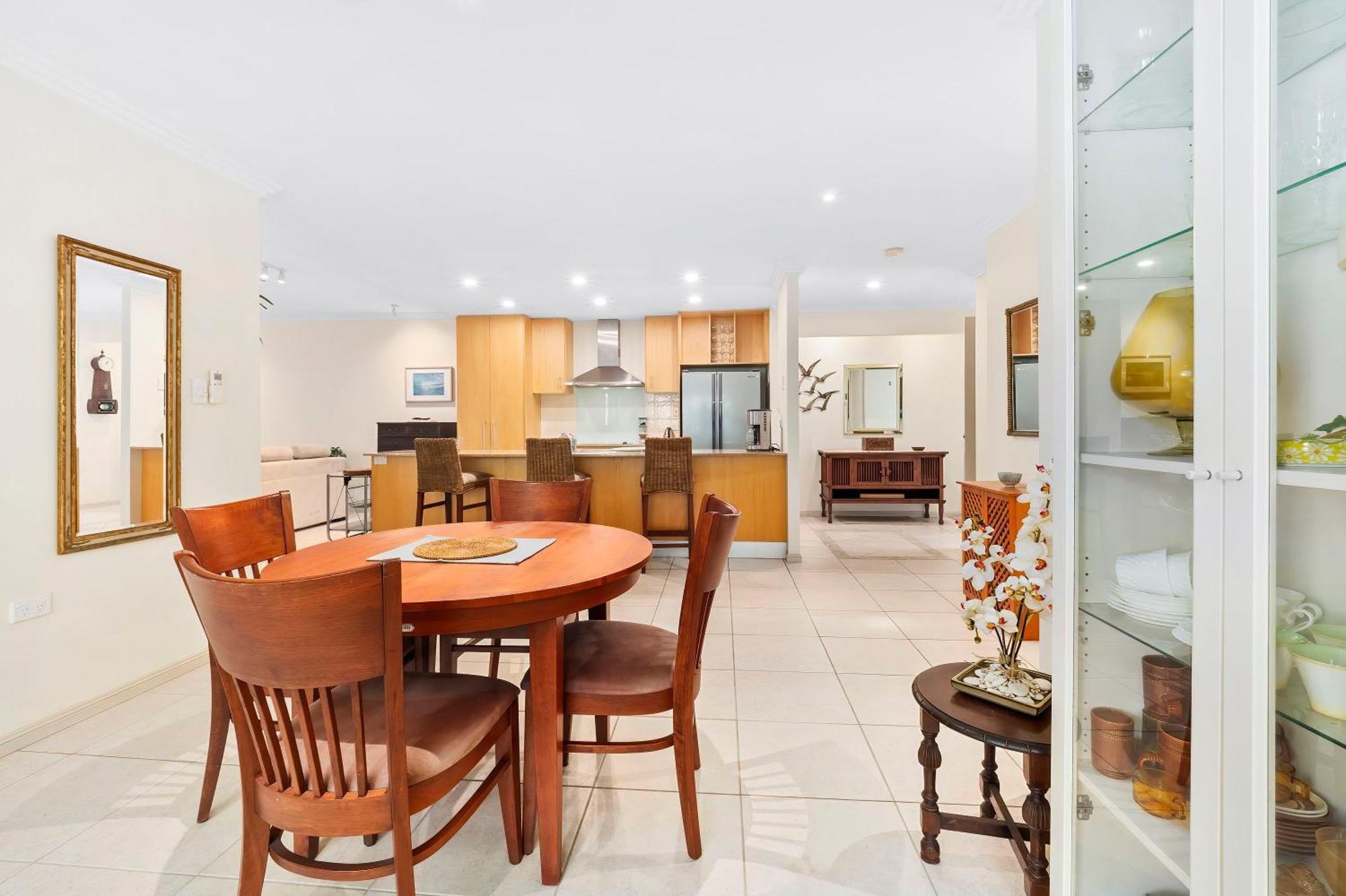 Arlington Apartments Clifton Beach Szoba fotó